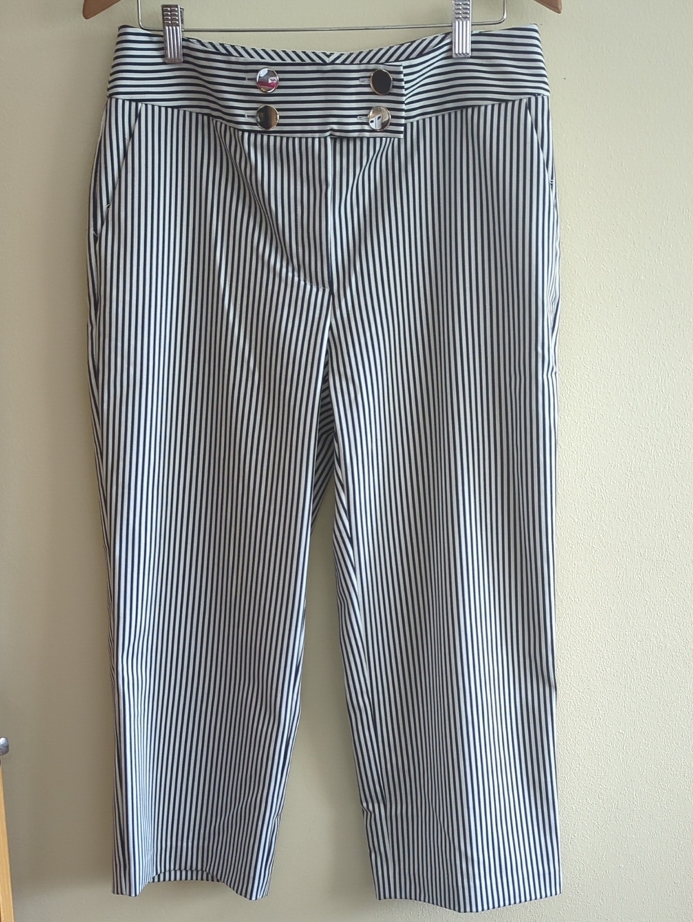 Chico's Striped Black & White Women 's Pants Size 1